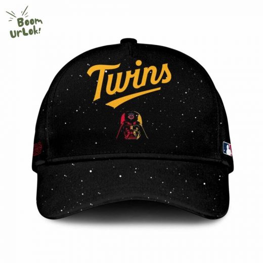 Minnesota Twins x Stars Wars Baby Yoda Game Night Hoodie Editions Limited