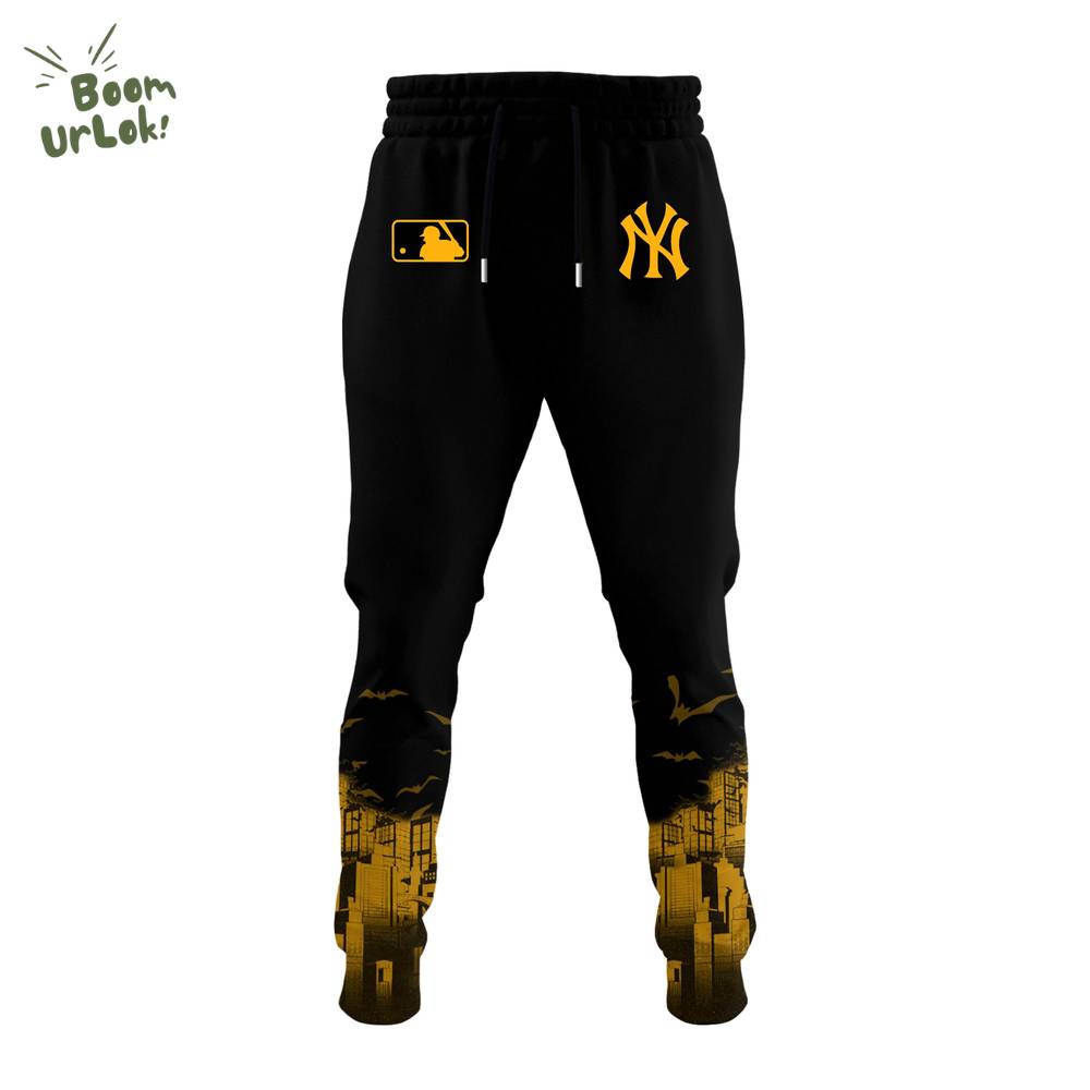 New York Yankees x DC Batman Game Night Special Edition Hoodie New York Yankees x DC Batman Game Night Special Edition Hoodie