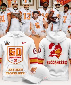 Men’s White ’76 Tampa Bay Buccaneers Game Hoodie