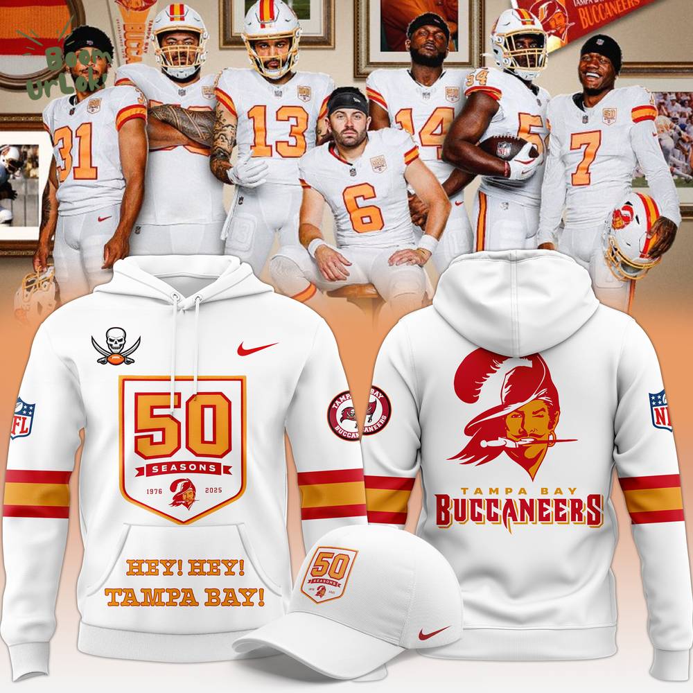 Men's White '76 Tampa Bay Buccaneers Game Hoodie Men's White '76 Tampa Bay Buccaneers Game Hoodie
