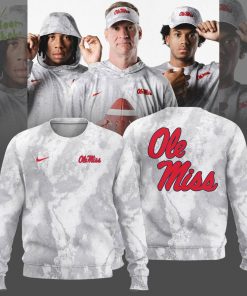 The newest Realtree x Nike Ole Miss Sweat Shirt