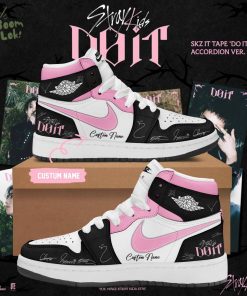 Stray Kids Limited Edition Dominate World Tour Black J1 Shoes